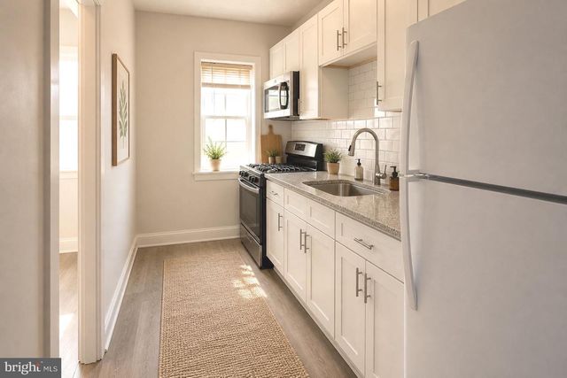 119 WHITELY TER, Darby, PA 19023