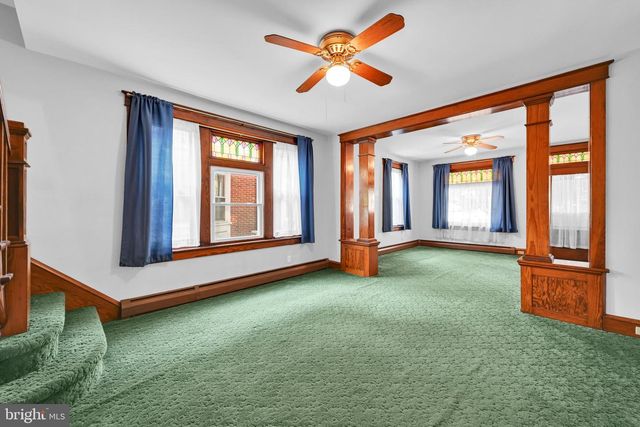 329 W PENN AVE, Robesonia, PA 19551