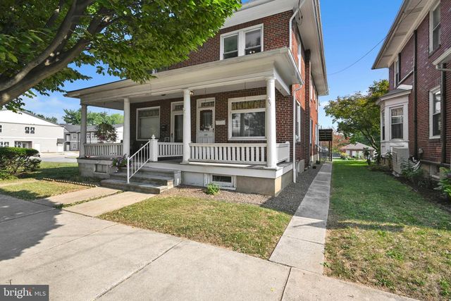 329 W PENN AVE, Robesonia, PA 19551
