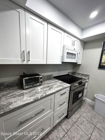 7101 Ridgewood Avenue 203, Cape Canaveral, FL 32920