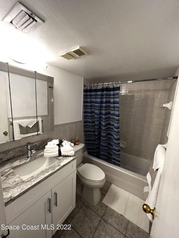 7101 Ridgewood Avenue 203, Cape Canaveral, FL 32920