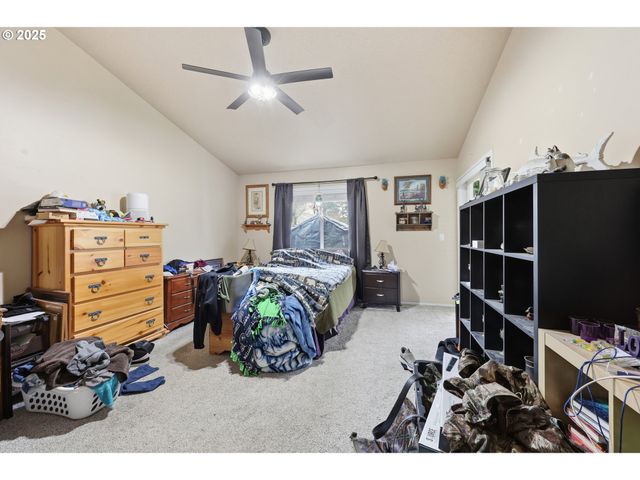 1411 Se 182ND Ave, Vancouver, WA 98683