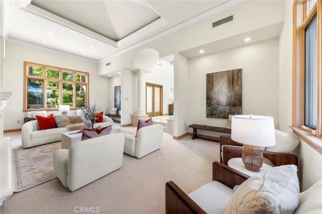 3277 Barhite Street, Pasadena, CA 91107