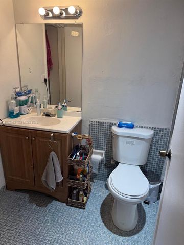 2175 NE 170th St 314, North Miami Beach, FL 33162