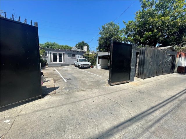 6214 S Western, Los Angeles, CA 90047