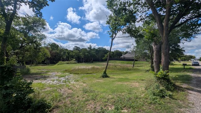 307 Ridgeview Road, Sherman, TX 75092