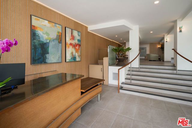 535 Ocean Avenue 8A, Santa Monica, CA 90402