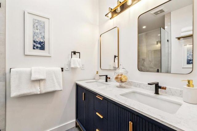 2030 Sand Hill Road, Menlo Park, CA 94025