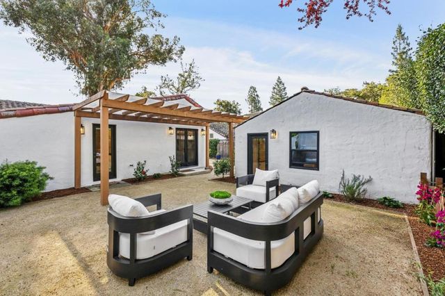 2030 Sand Hill Road, Menlo Park, CA 94025