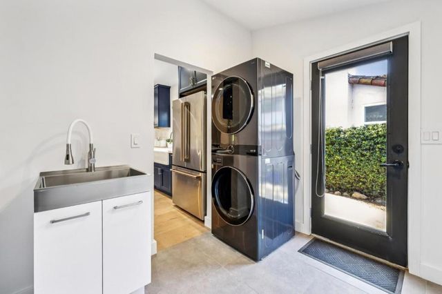 2030 Sand Hill Road, Menlo Park, CA 94025