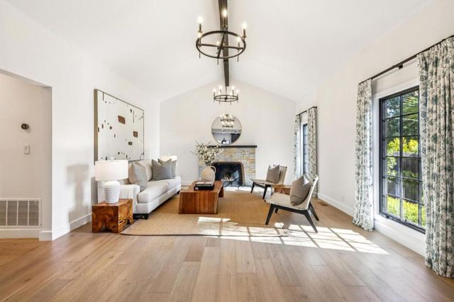 2030 Sand Hill Road, Menlo Park, CA 94025