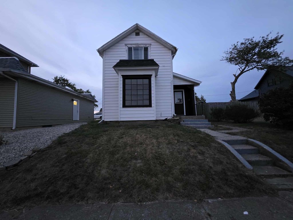 712 Columbia Street 712 Columbia Street, Saint Marys, OH 45885