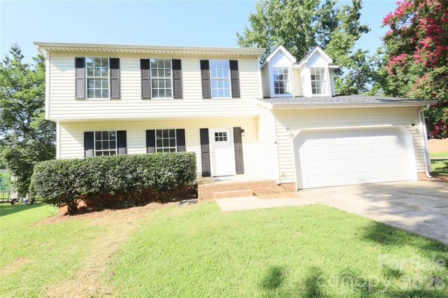 2000 Teresa Jill Drive, Charlotte, NC 28213