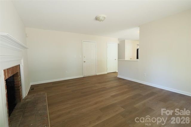 2000 Teresa Jill Drive, Charlotte, NC 28213