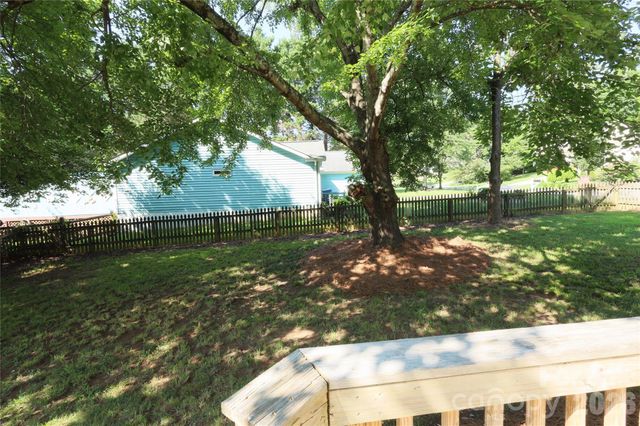 2000 Teresa Jill Drive, Charlotte, NC 28213