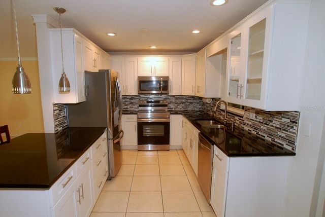 468 LIMEWOOD AVENUE, Dunedin, FL 34698