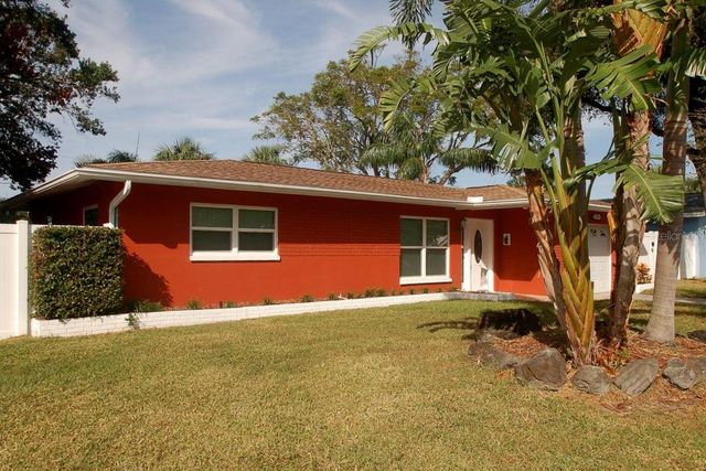 468 LIMEWOOD AVENUE, Dunedin, FL 34698