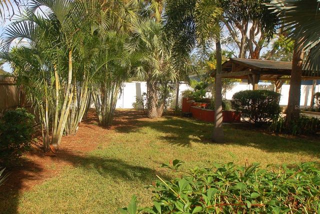 468 LIMEWOOD AVENUE, Dunedin, FL 34698