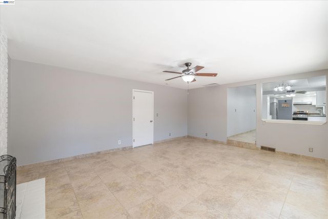 6735 Stephan Ct, Gilroy, CA 95020