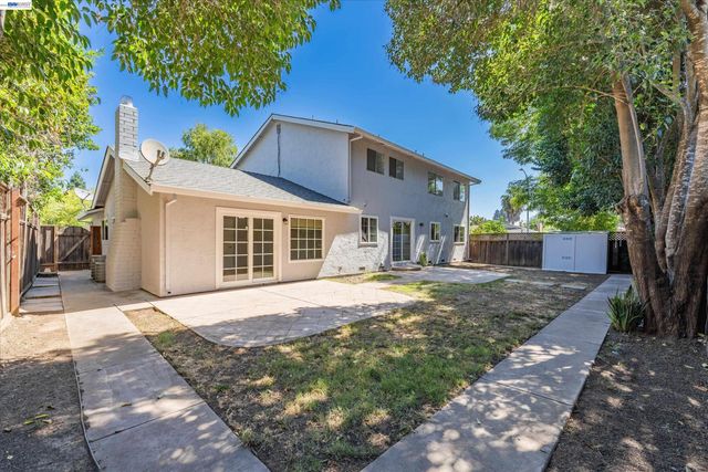 6735 Stephan Ct, Gilroy, CA 95020