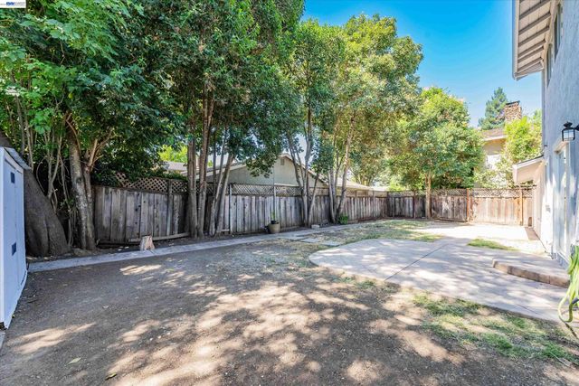 6735 Stephan Ct, Gilroy, CA 95020