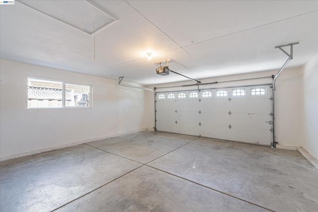 6735 Stephan Ct, Gilroy, CA 95020