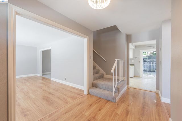 6735 Stephan Ct, Gilroy, CA 95020