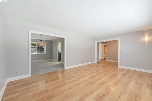 6735 Stephan Ct, Gilroy, CA 95020