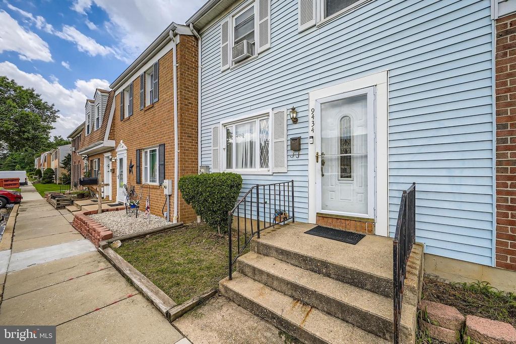 9434 WINDPINE RD #9434, Baltimore, MD 21220