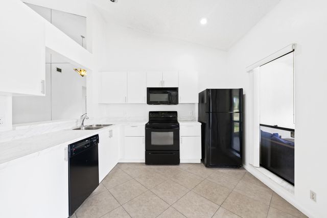 9260 Ketay Circle, Boca Raton, FL 33428