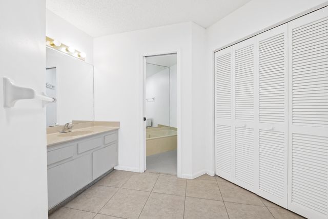 9260 Ketay Circle, Boca Raton, FL 33428