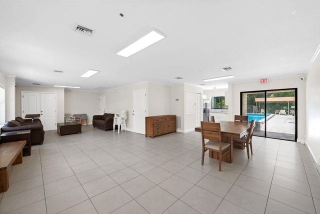 9260 Ketay Circle, Boca Raton, FL 33428