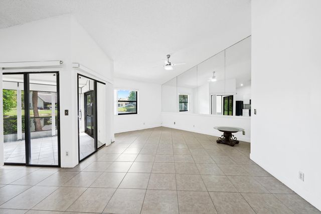 9260 Ketay Circle, Boca Raton, FL 33428