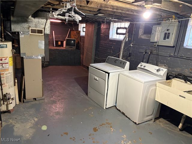 3653 W 46th Street, Cleveland, OH 44102