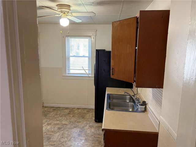 3653 W 46th Street, Cleveland, OH 44102