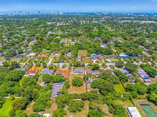 14120 NW 2nd Ave 0, Miami, FL 33168