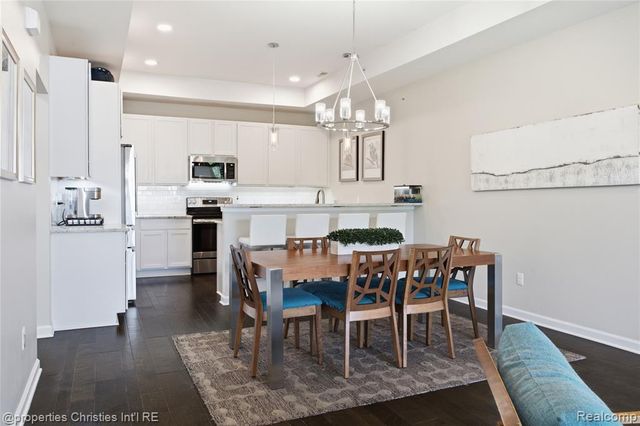 5530 Arbor Chase Drive 14, Ann Arbor, MI 48103