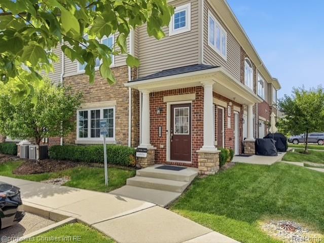 5530 Arbor Chase Drive 14, Ann Arbor, MI 48103