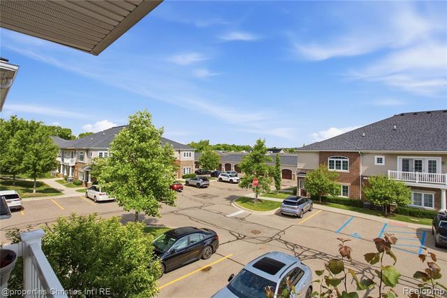 5530 Arbor Chase Drive 14, Ann Arbor, MI 48103