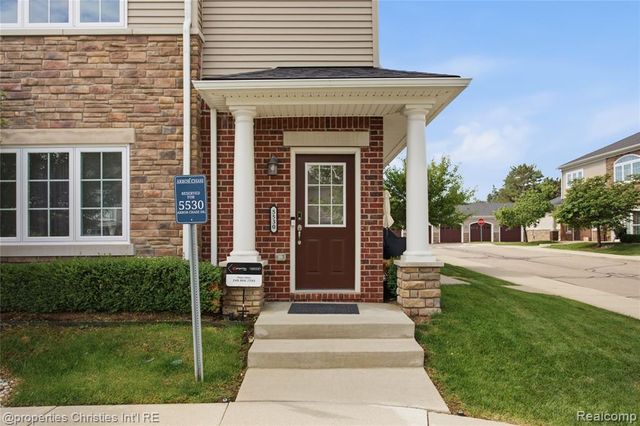 5530 Arbor Chase Drive 14, Ann Arbor, MI 48103