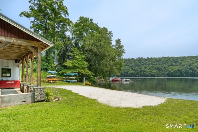 130 Alpine Drive, Newtown, CT 06482
