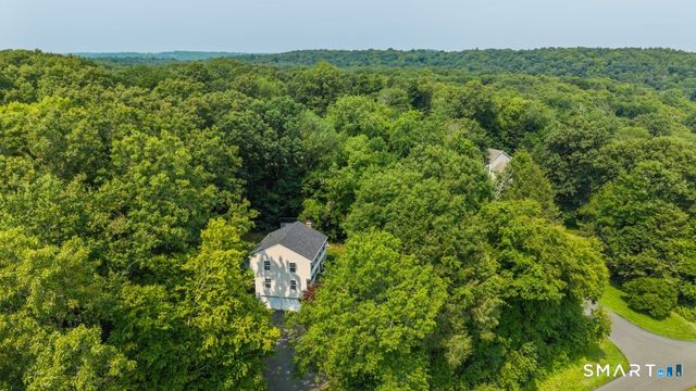 130 Alpine Drive, Newtown, CT 06482