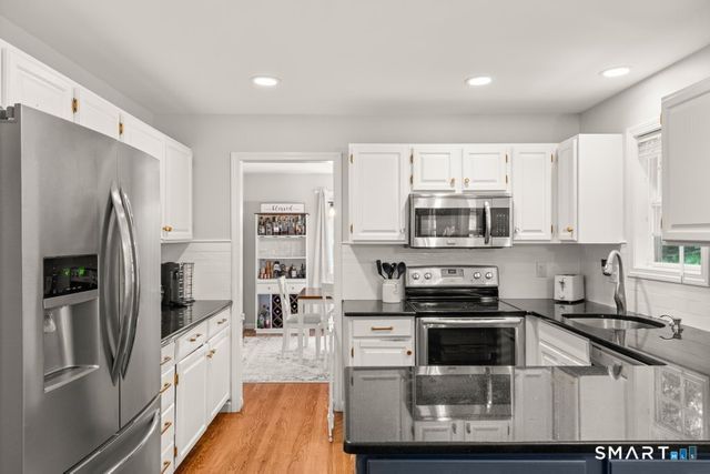 130 Alpine Drive, Newtown, CT 06482