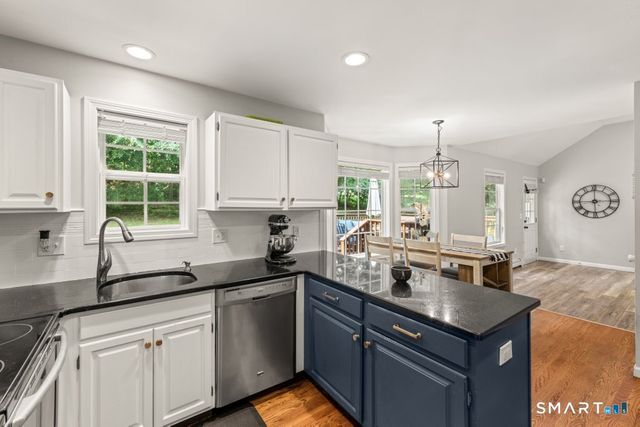 130 Alpine Drive, Newtown, CT 06482