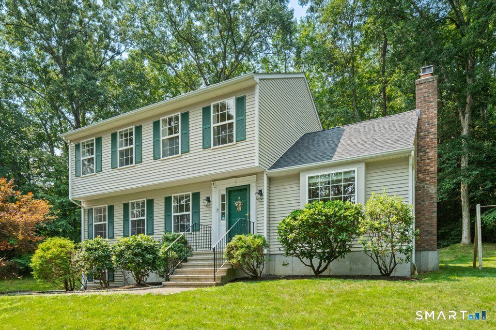 130 Alpine Drive, Newtown, CT 06482