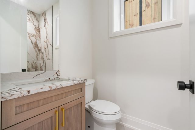 1442 W Fletcher Street, Chicago, IL 60657