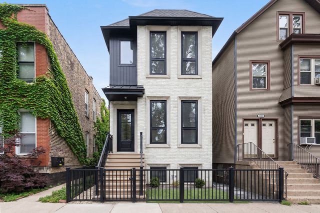 1442 W Fletcher Street, Chicago, IL 60657