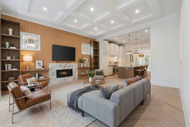1442 W Fletcher Street, Chicago, IL 60657