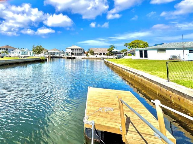 7302 HATTERAS DRIVE, Hudson, FL 34667