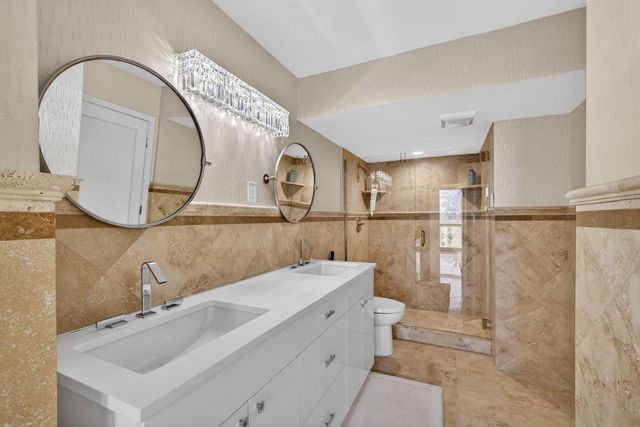 5380 N Ocean Drive 3b, Singer Island, FL 33404